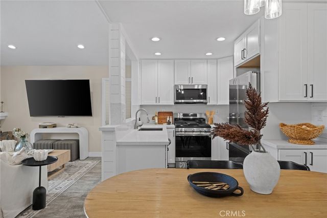7 Rosa, Rancho Santa Margarita, CA 92688