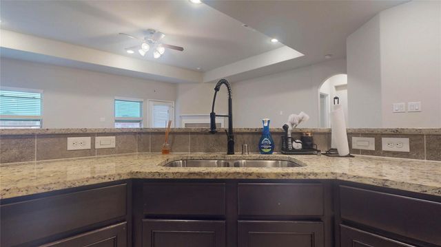 2327 Windy Sail Drive, Texas City, TX 77568