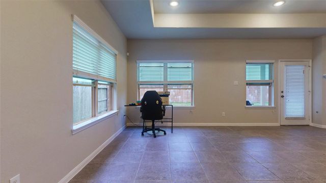 2327 Windy Sail Drive, Texas City, TX 77568