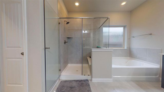 2327 Windy Sail Drive, Texas City, TX 77568