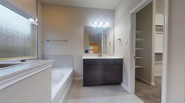 2327 Windy Sail Drive, Texas City, TX 77568