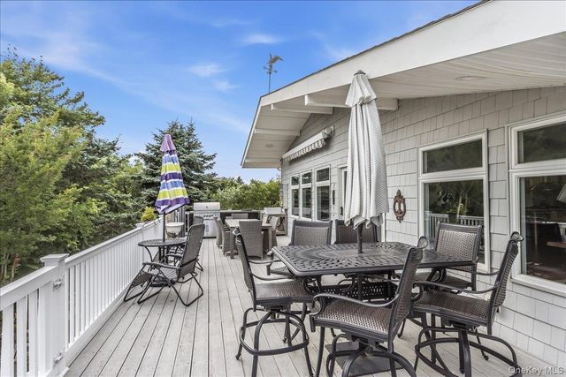72 Circle Drive, Oak Beach, NY 11702