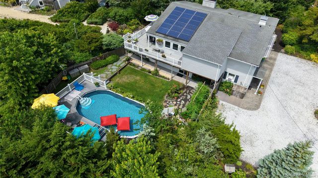 72 Circle Drive, Oak Beach, NY 11702