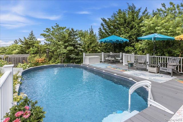 72 Circle Drive, Oak Beach, NY 11702