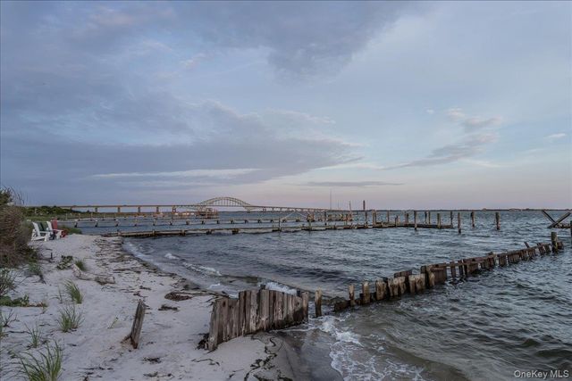72 Circle Drive, Oak Beach, NY 11702
