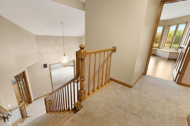 5N191 Fox Bluff Drive, St. Charles, IL 60175