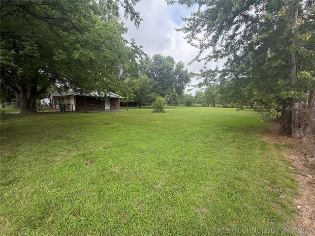 202 Quail Drive, Pryor, OK 74361