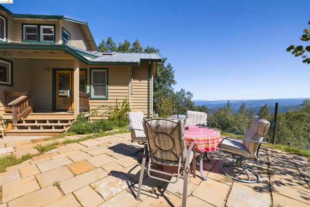 13261 Yankee Hill, Columbia, CA 95310