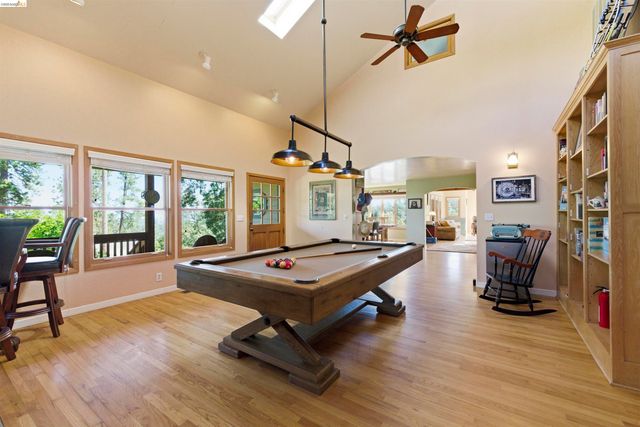 13261 Yankee Hill, Columbia, CA 95310