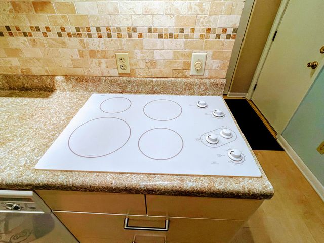 365 Sea Cloud Circle, Edisto Island, SC 29438