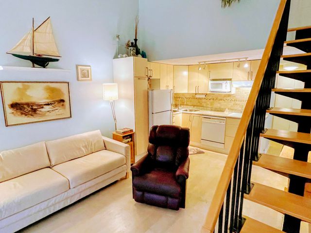 365 Sea Cloud Circle, Edisto Island, SC 29438