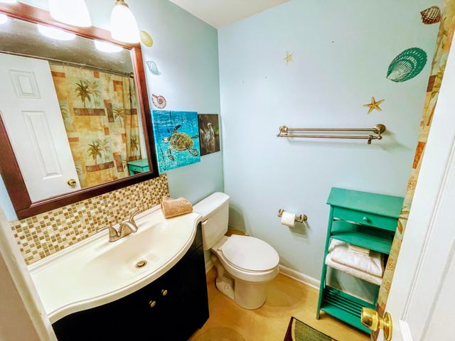 365 Sea Cloud Circle, Edisto Island, SC 29438