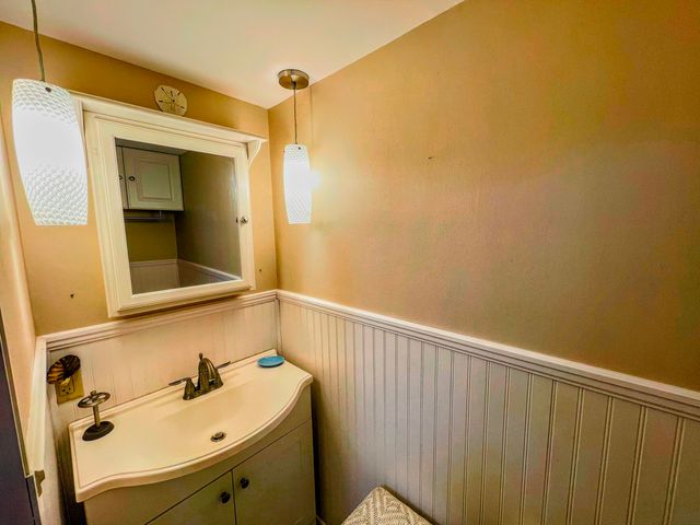 365 Sea Cloud Circle, Edisto Island, SC 29438