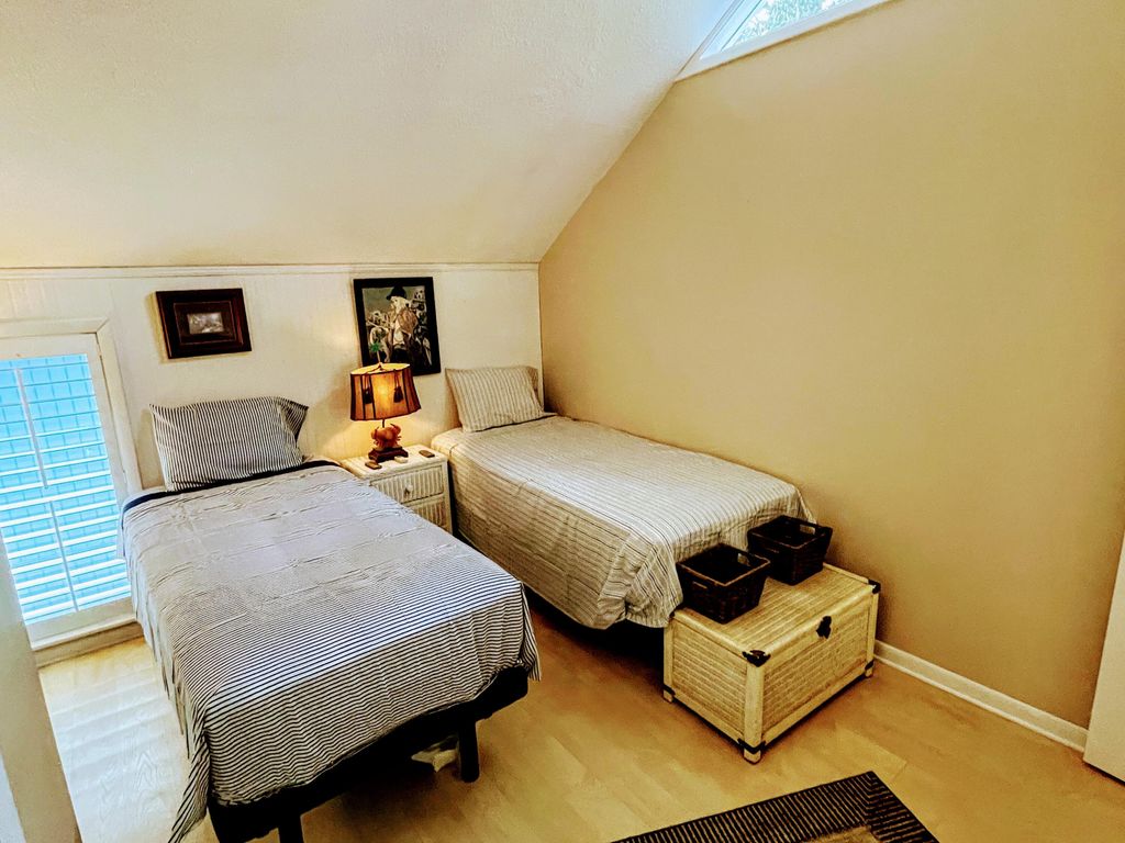 Image 19 of property listing at 365 Sea Cloud Circle, Edisto Island, SC 29438