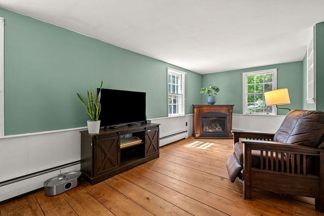 600 Main St, Ashby, MA 01431