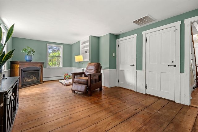 600 Main St, Ashby, MA 01431