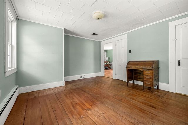 600 Main St, Ashby, MA 01431