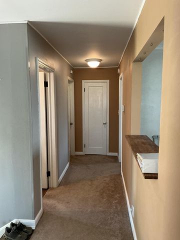 202 19th Avenue S, South Saint Paul, MN 55075