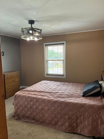 202 19th Avenue S, South Saint Paul, MN 55075