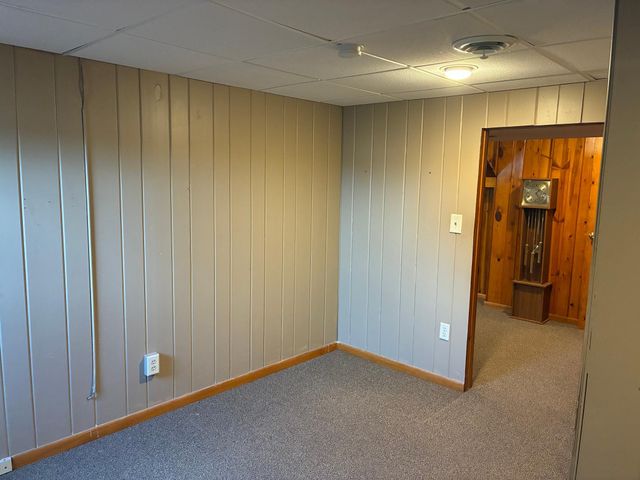 202 19th Avenue S, South Saint Paul, MN 55075
