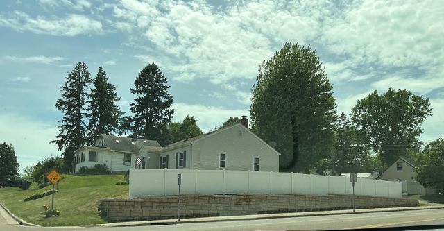 202 19th Avenue S, South Saint Paul, MN 55075