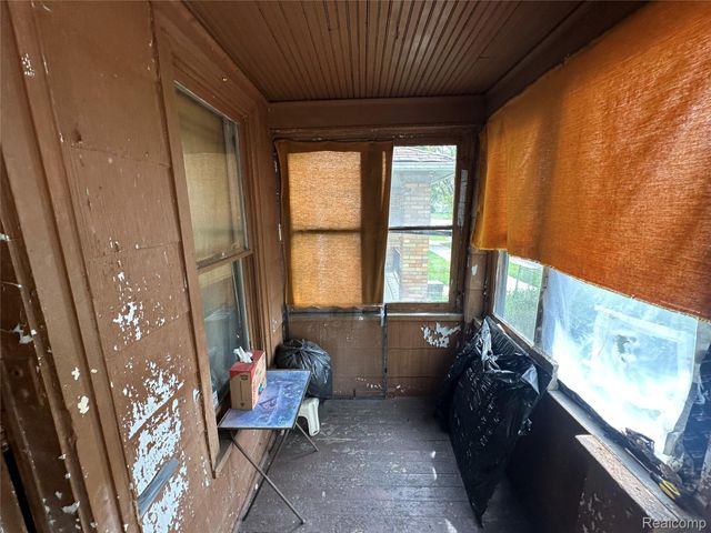 5042 Pennsylvania Street, Detroit, MI 48213