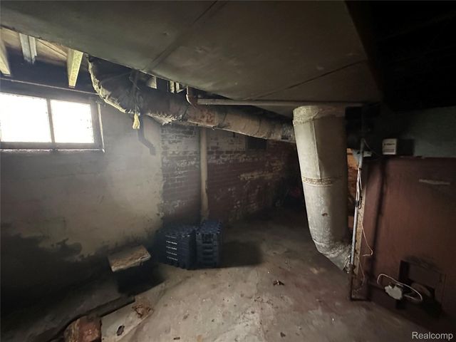 5042 Pennsylvania Street, Detroit, MI 48213