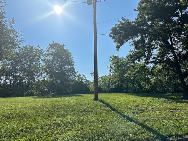 302A Dobbins Pike, Gallatin, TN 37066