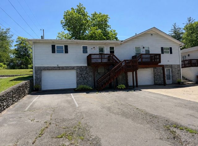 302A Dobbins Pike, Gallatin, TN 37066