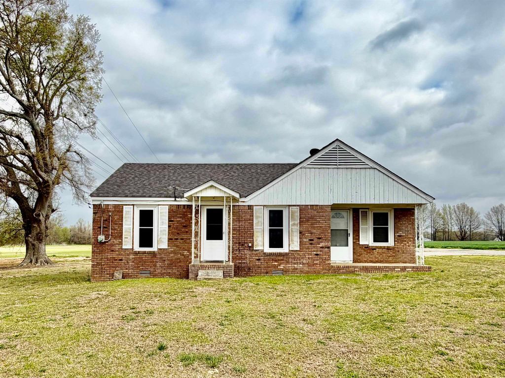 5442 BRIDE RD, Covington, TN 38019