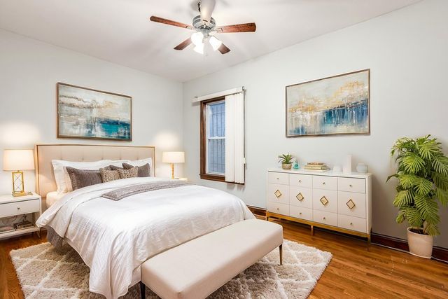 5242 N Kimball Avenue, Chicago, IL 60625