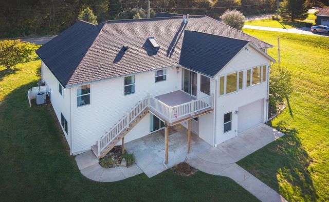 2863 Apple Valley Drive, Howard, OH 43028