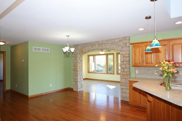 2863 Apple Valley Drive, Howard, OH 43028