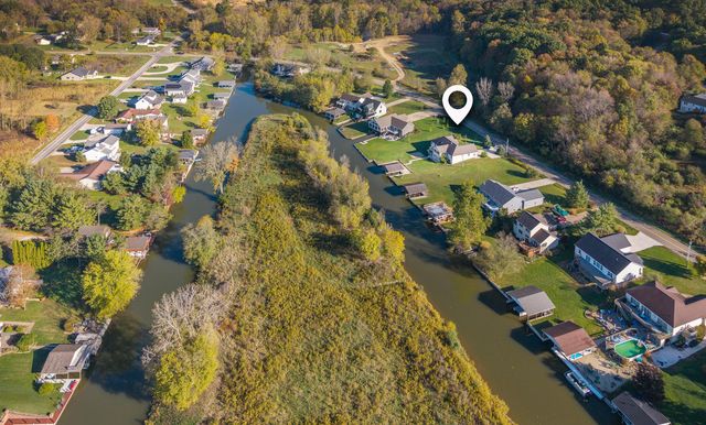 2863 Apple Valley Drive, Howard, OH 43028