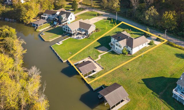 2863 Apple Valley Drive, Howard, OH 43028