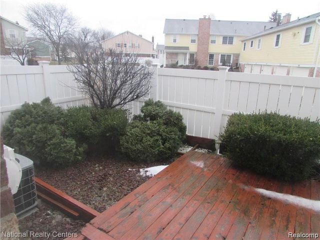 42106 Gladwin Street, Novi, MI 48167