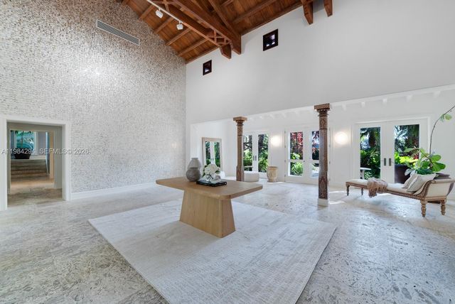 16 Palm Ave, Miami Beach, FL 33139