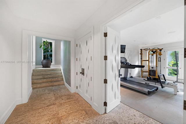 16 Palm Ave, Miami Beach, FL 33139