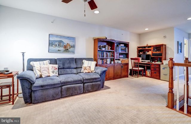 325 JOSHUA TREE DR, Collegeville, PA 19426