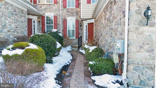 325 JOSHUA TREE DR, Collegeville, PA 19426
