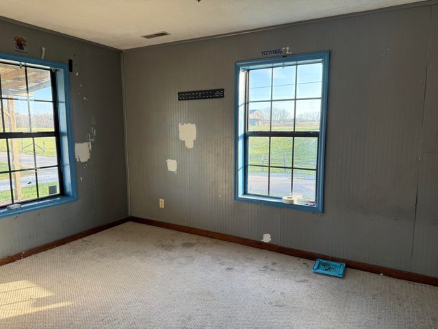 656 Thompson Road, Monticello, KY 42633