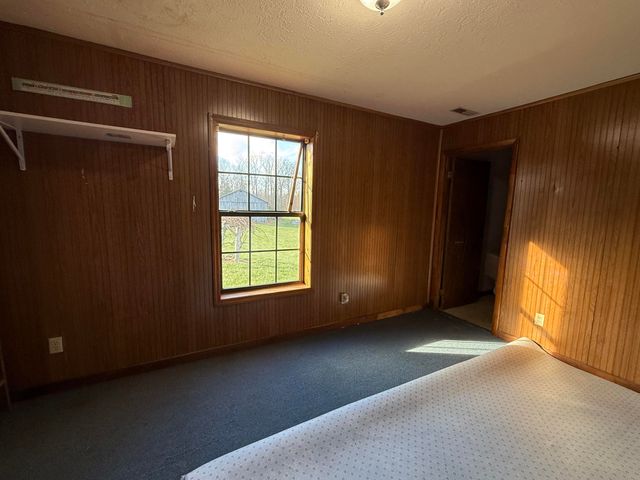 656 Thompson Road, Monticello, KY 42633