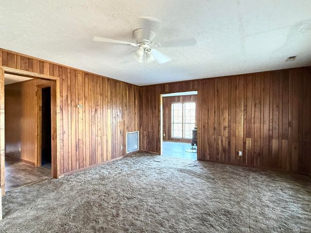 656 Thompson Road, Monticello, KY 42633