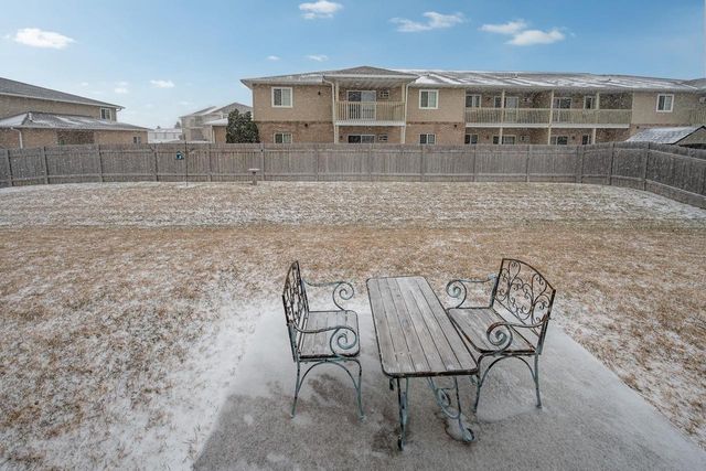 623 SWEET MEADOW LANE, Kaukauna, WI 54301