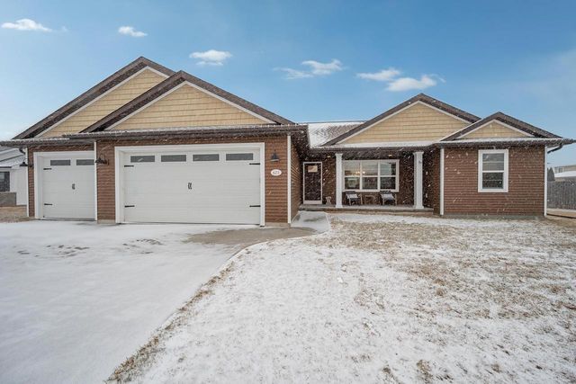 623 SWEET MEADOW LANE, Kaukauna, WI 54301