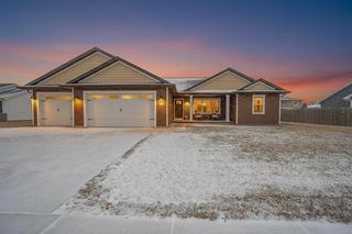 623 SWEET MEADOW LANE, Kaukauna, WI 54301