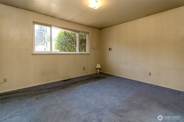 105 156th Avenue NE, Bellevue, WA 98007