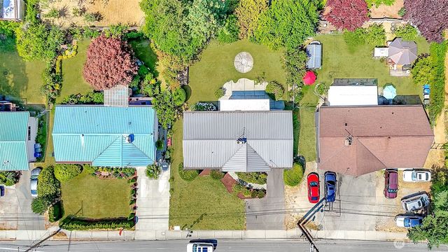 105 156th Avenue NE, Bellevue, WA 98007
