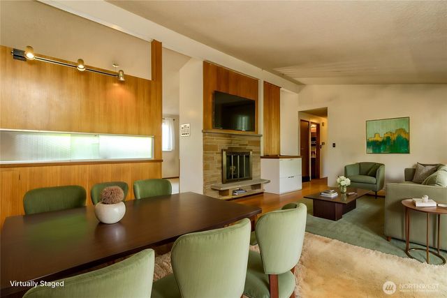 105 156th Avenue NE, Bellevue, WA 98007