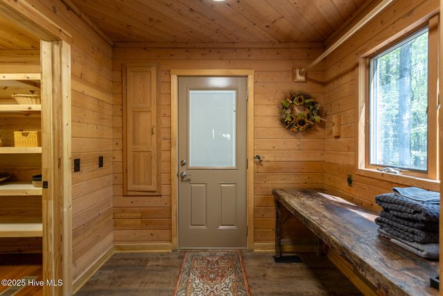 105 Tucker Court, West End, NC 27376